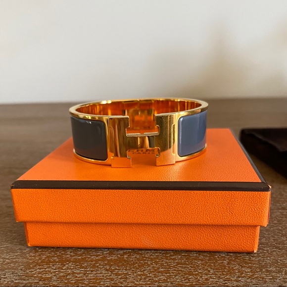 Hermes Clic Clac H Bracelet - Picture 11 of 16